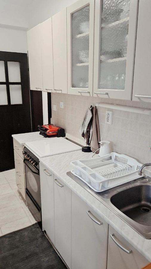 City Central Apartment Охрид Екстериор снимка